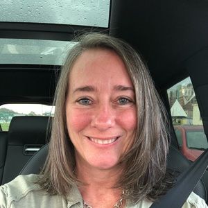 Meet your Posher, Stacey